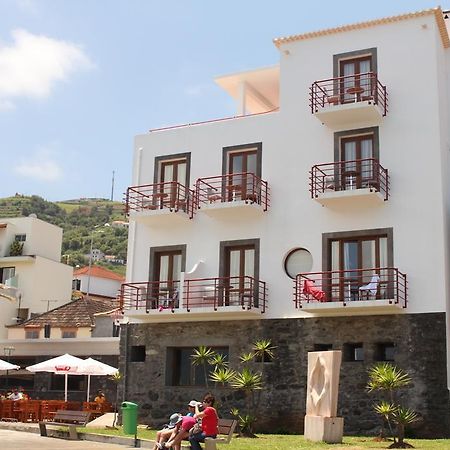 Hotel Vila Bela Porto Da Cruz Bagian luar foto